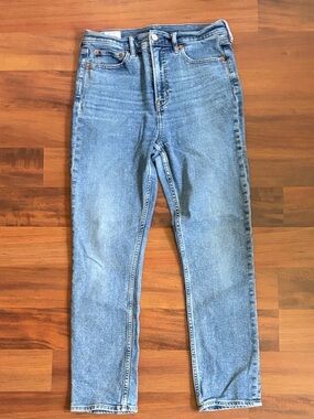 LISTING Only FOR KRISTIN K —-GAP High Rise cigarette Women’s Jeans
